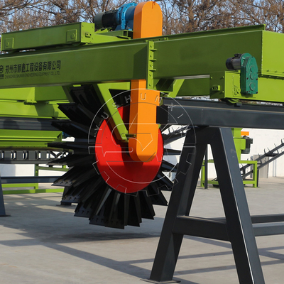 Farm use organic fertilizer compost machine for sale/ wheel type compost turner